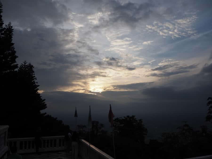 Chingmai Sunrise Hike & Cultural Traditions - Why the pre-dawn start is worth it