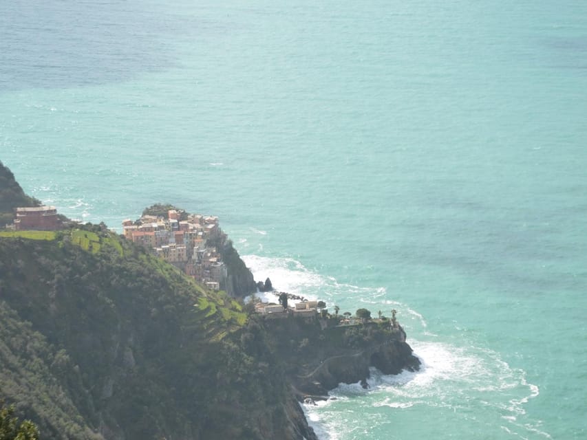 Cinque Terre: Eco Hiking and Wine Tasting - Vineyard terraces above the Ligurian Sea