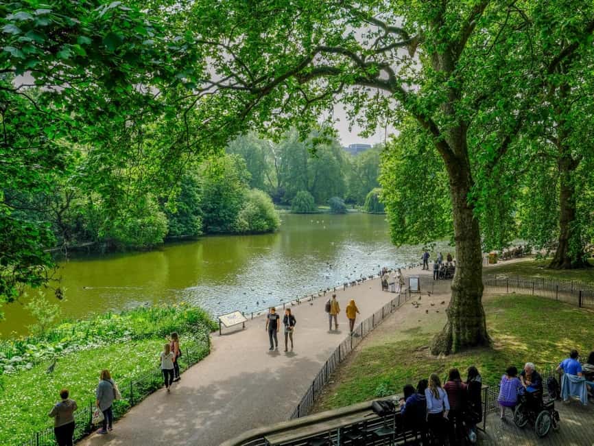 City Hike London (with Borough Market lunch break) - Starting at Waterloo and crossing into Westminster