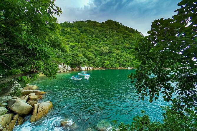 Coastal and Jungle Hiking Tour along 6 Beaches of Puerto Vallarta - Las Animas, lunch, and time by the water