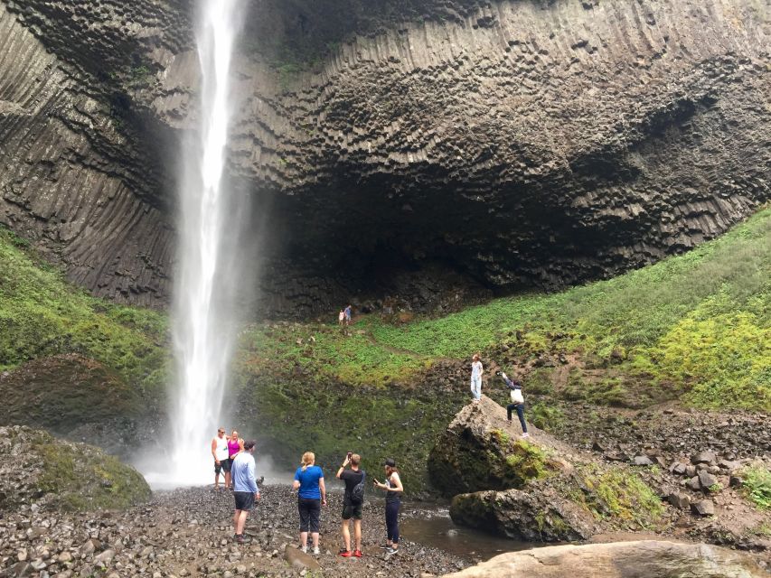 Columbia River Gorge Half-Day Small-Group Hiking Tour - The cathedral waterfall loop