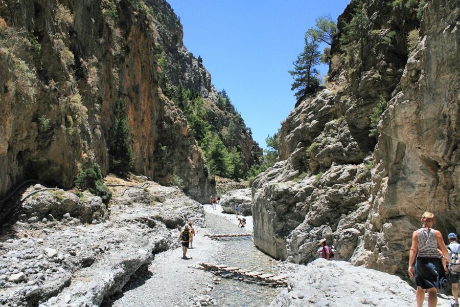 Crete: Samaria Gorge Hiking with transfer and expert Escort - What the 4 to 6 hour hike feels like