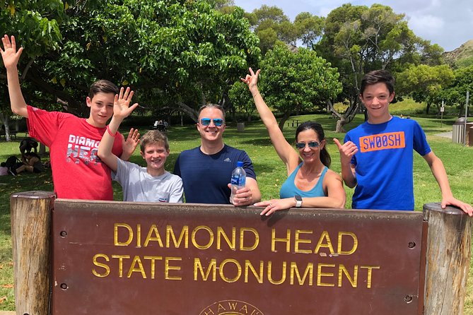Diamond Head Bike to Hike and Local Lunch - Who should book this four-hour outing