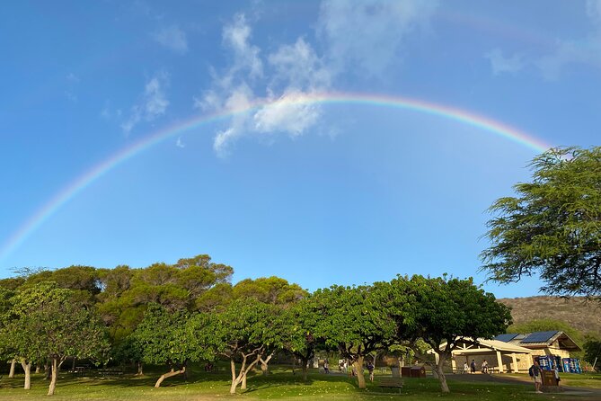 Diamond Head Hiking and Oahu Island Experience feat. North Shore - Kahuku Sugar Mill gives lunch some freedom