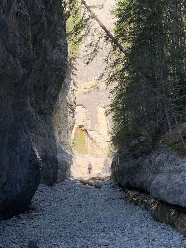 Discover Ancient Pictographs - Guided Canyon Hiking Tour 3H - Two and a half hours among waterfalls and canyon walls