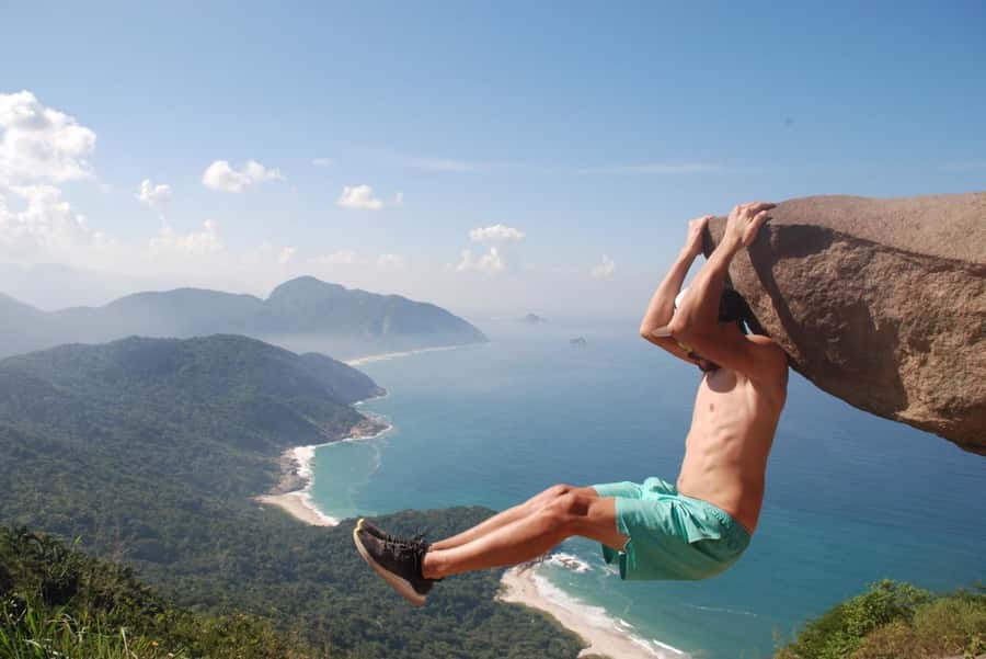 Discover Pedra do Telégrafo: Scenic Hike with Expert Guide - Why this hike feels different from city sightseeing