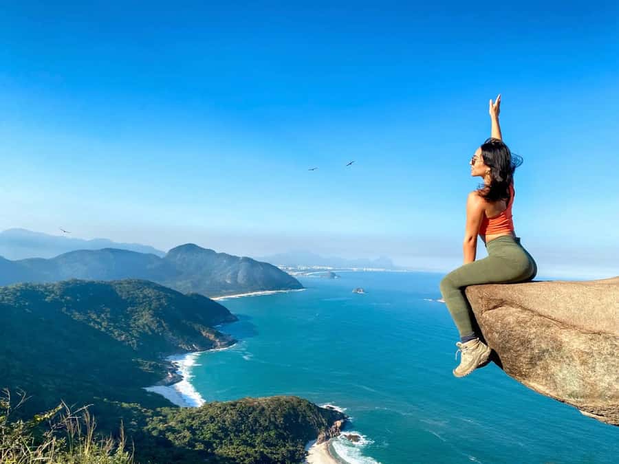 Discover Pedra do Telégrafo: Scenic Hike with Expert Guide - The early pickup and ride across Rio