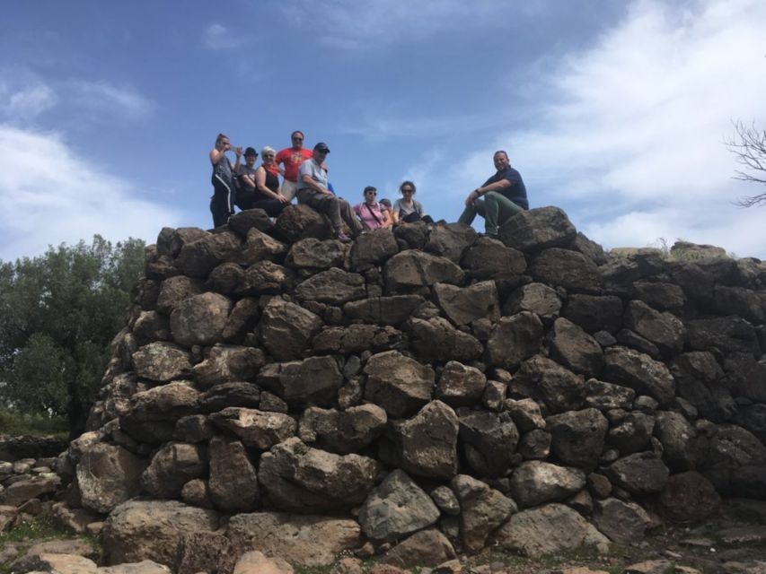 Dorgali: Supramonte Full-day Jeep Off-Roading & Hiking Tour - Three short walks, three different kinds of Sardinia