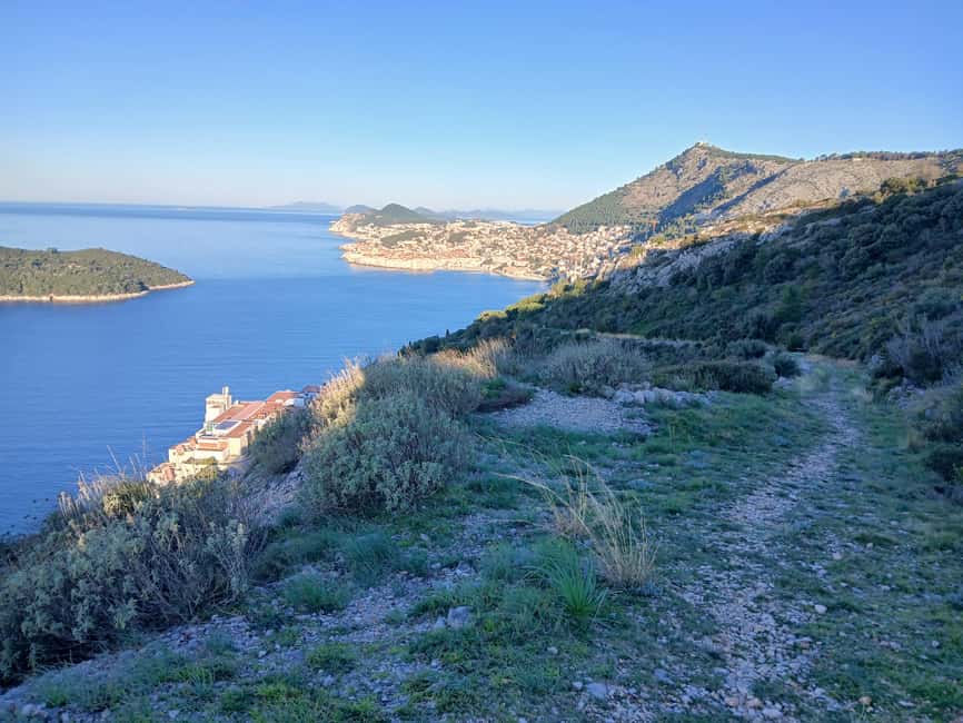 Dubrovnik: Early Nature Walk with a Historical Twist - Finding the green bench on Frana Supila Street