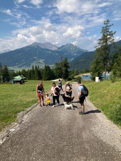 Ehrwald: Hiking Tour into breath taking Nature - Traditional log cabins and a useful pause