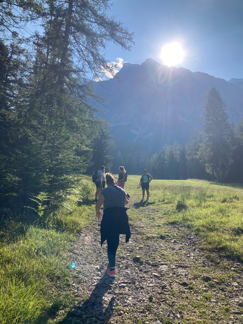 Ehrwald: Hiking Tour into breath taking Nature - What beginners should expect on the trail