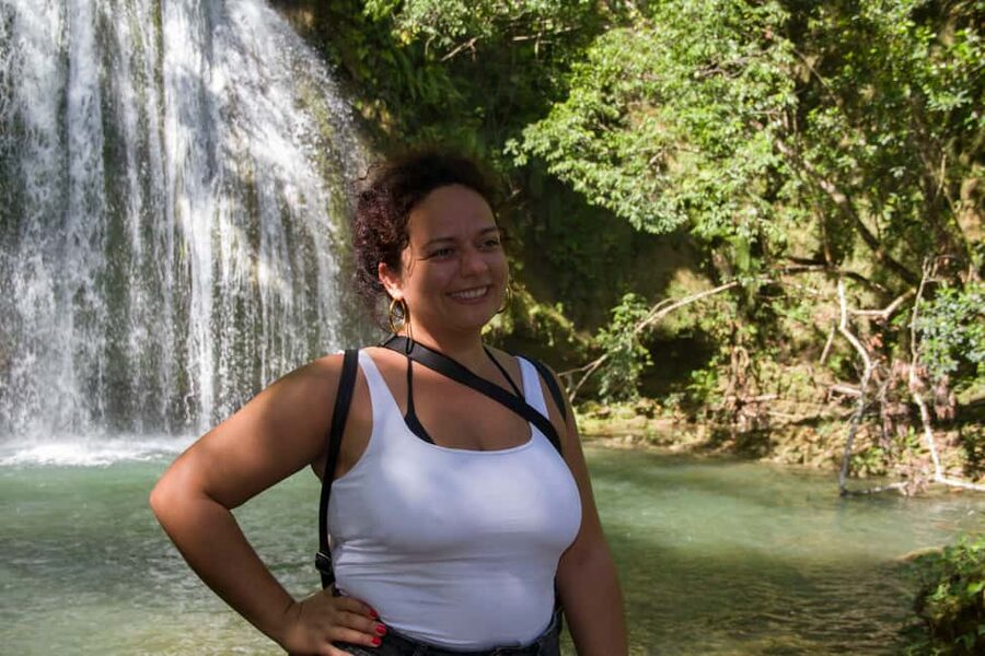 El Limón: Waterfall Hiking Tour with Lunch - The 300 steps and final ten minutes