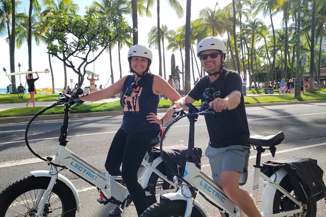 Electric Bike Ride & Diamond Head Hike Tour - Who should book this experience