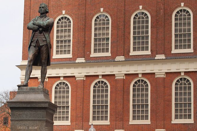 Entire Freedom Trail Walking Tour: Includes Bunker Hill and USS Constitution - Bunker Hill and Breed’s Hill