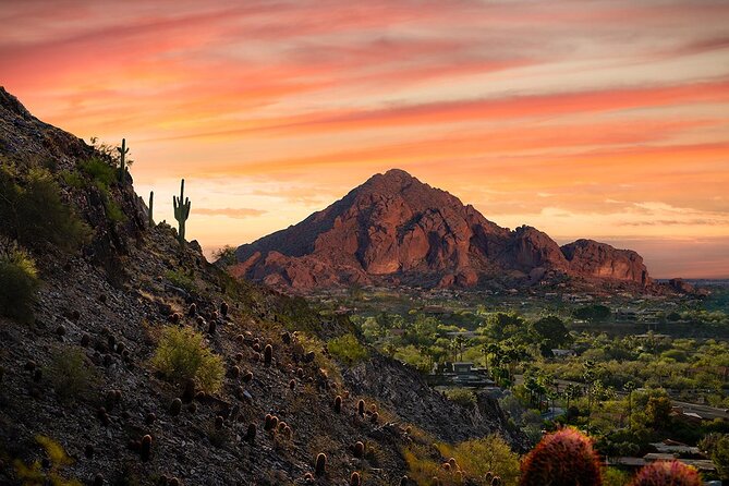 Epic Camelback Mountain Guided Hiking Adventure in Phoenix, Arizona - Key points at a glance