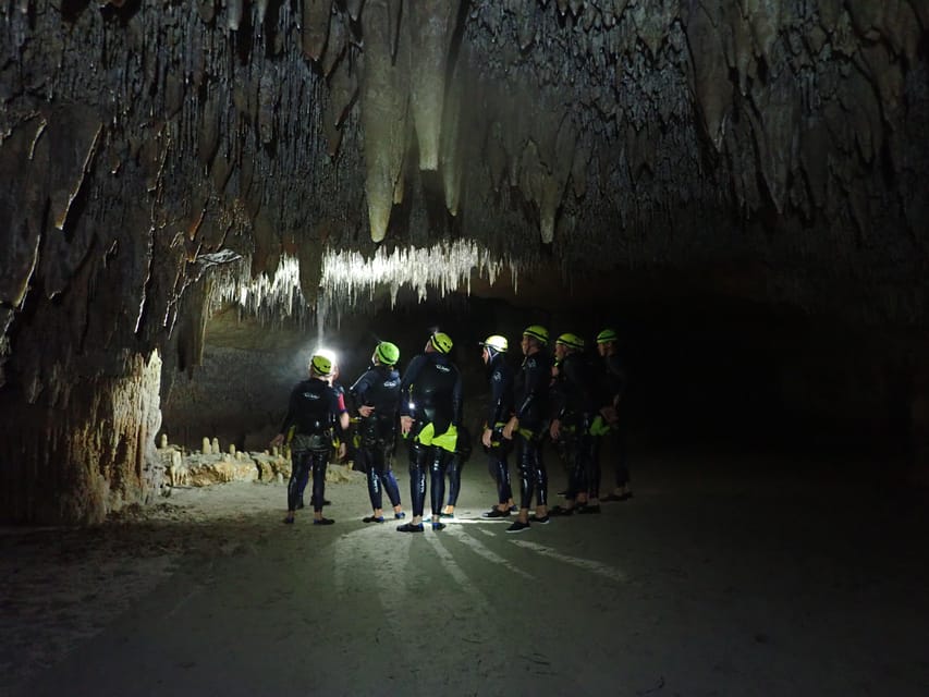 Estany d'en Mas: Coastal Hike, Abseil & Sea Cave Exploration - Guide quality and group size