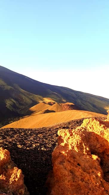 Etna: Jeep excursion and hike suitable for everyone. Free shoes and jacket - Key points at a glance