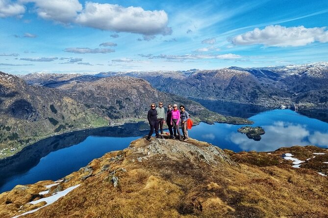Fjord Hiking - Public tour - Choosing among Hananipa, Bruviknipa, and Arnanipa