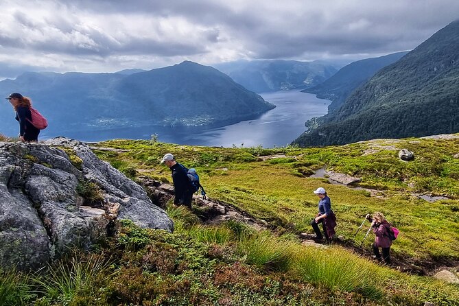 Fjord Hiking - Public tour - Three to five hours on uneven mountain trails