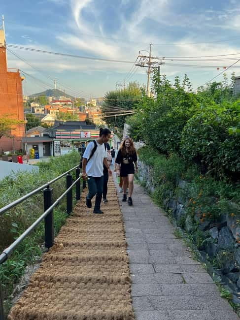 Fortress Night Hike & Snack at a Local Market - Who Should Book This Experience
