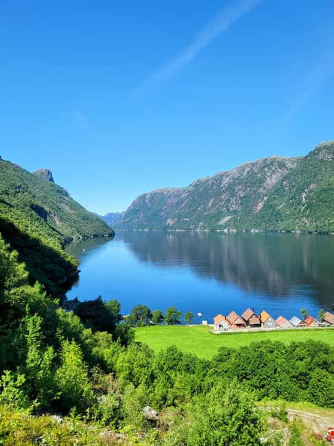 Frafjord Paddling & Månafossen Waterfall Hike Stavanger - Two hours on the fjord by SUP or kayak