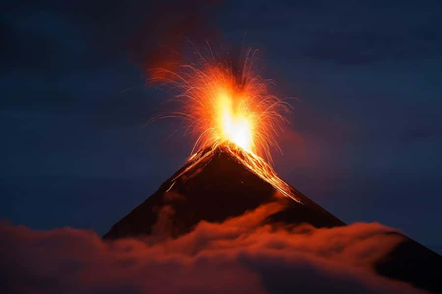 From Antigua: Adventure, 2-Day Hiking to Acatenango Volcano - Sunrise above the clouds