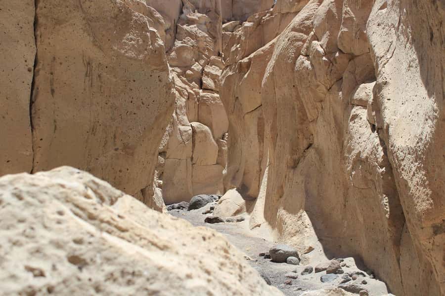 From Arequipa: Sillar Route and Hike in Culebrillas - Who should choose this four-hour outing