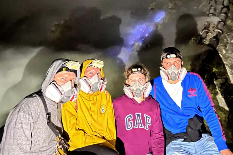 From Bali: Ijen Volcano Sunrise Hike with Transfer & All Fee - Why Ijen is worth the long night from Bali