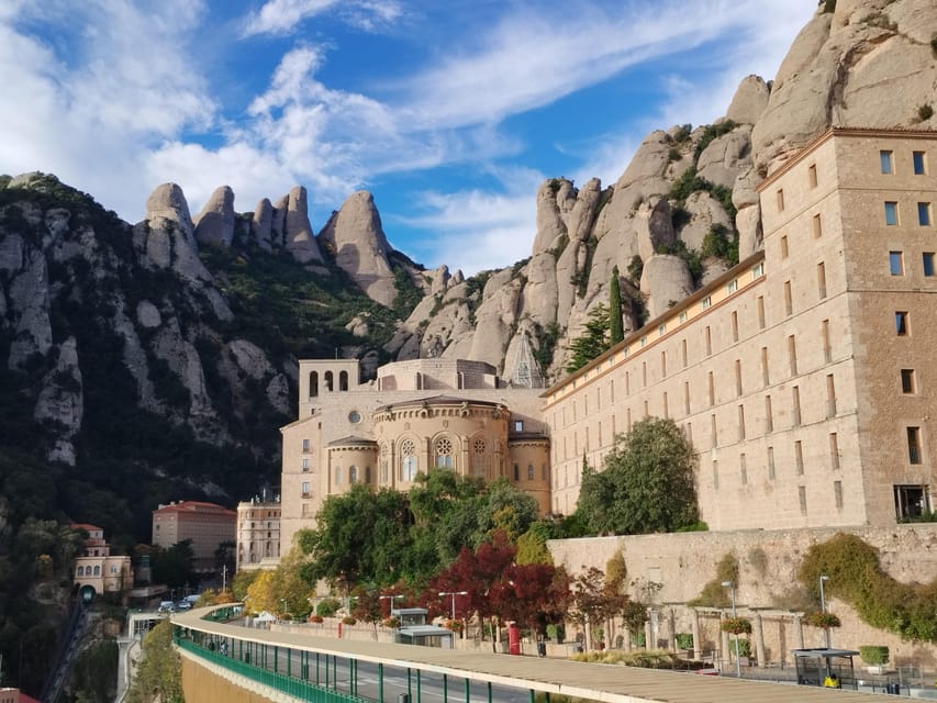 From Barcelona: Montserrat Monastery & Hike with Cable Car - Key points to know before booking