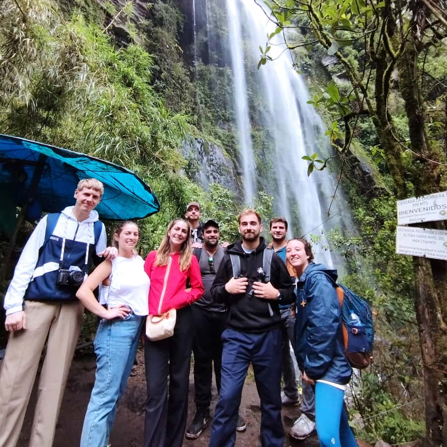 From Bogota: La Chorrera Waterfall Guided Hike - Guides who add real value