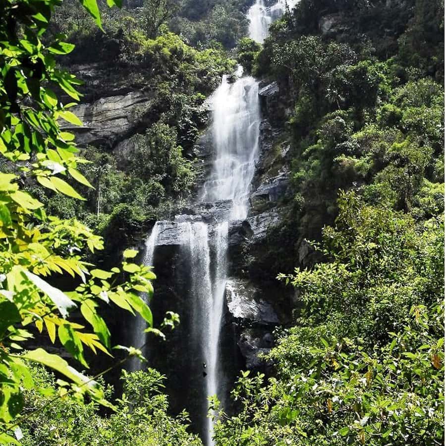 From Bogota: La Chorrera Waterfall Guided Hike - Leaving Bogotá for Choachí