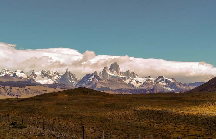 From El Calafate: El Chalten Full-Day Tour and Short Hike - Who should take this El Chaltén day trip?