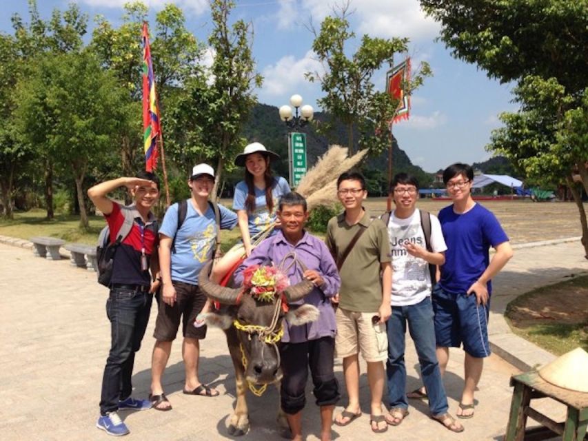 From Hanoi: Hoa Lu, Hang Mua Hike, Tam Coc Boat, and Lunch - Lunch in the Tam Coc area
