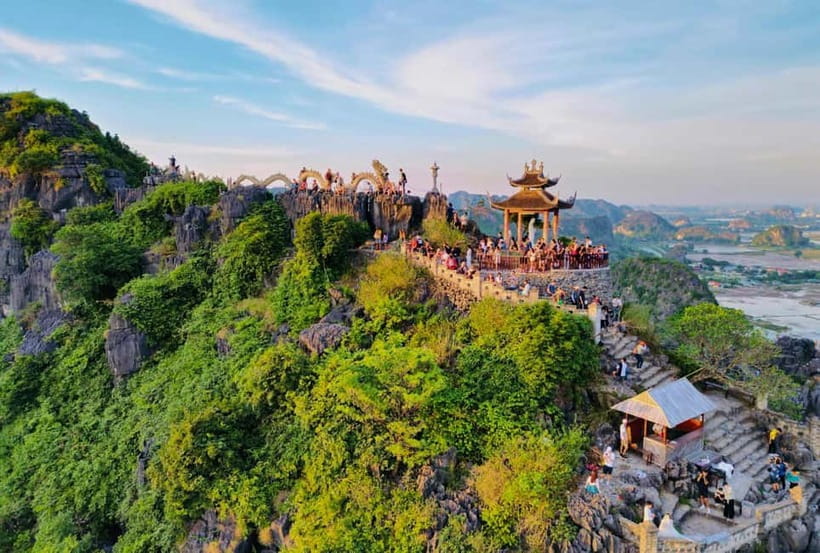 From Hanoi: Ninh Binh Boat Ride, Mua Cave Hike, Temple Visit - Trang An by sampan: the day’s best ride