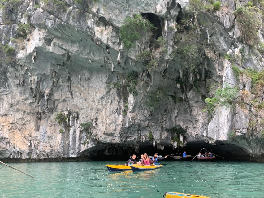 From Hanoi to Lan Ha Bay: 2-Day Jungle Hiking & Night Kayak - Lunch near Ong Cam Islet