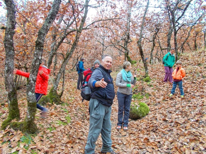 From Kalabaka: Authentic Meteora Hiking Tour - Local Agency - Walking the old monk paths
