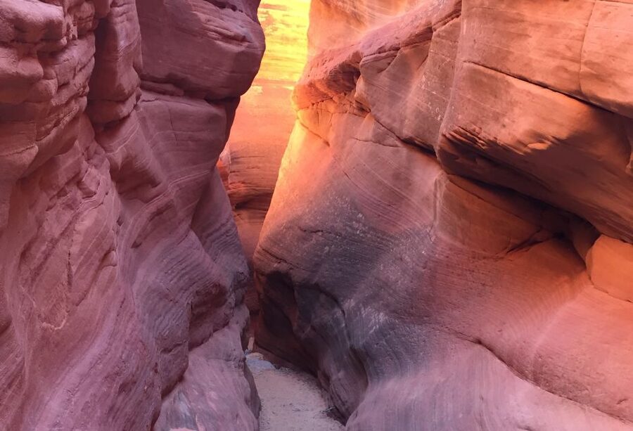 From Kanab: 3-Hour Peek-a-Boo Slot Canyon Hiking/Photo Tour - The drive from Kanab to the canyon