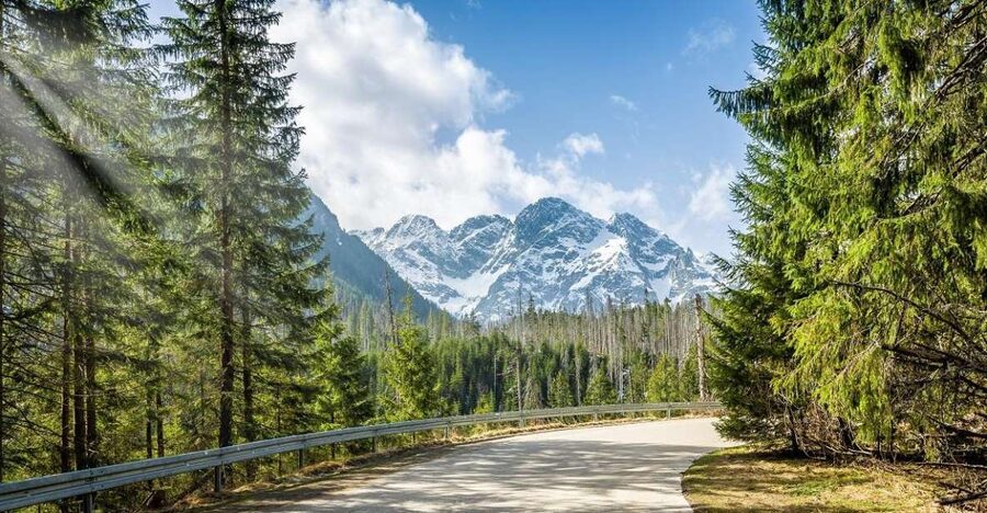 From Krakow: Tatra Mountains and Morskie Oko Hike - The private ride from Krakow to the Tatra National Park