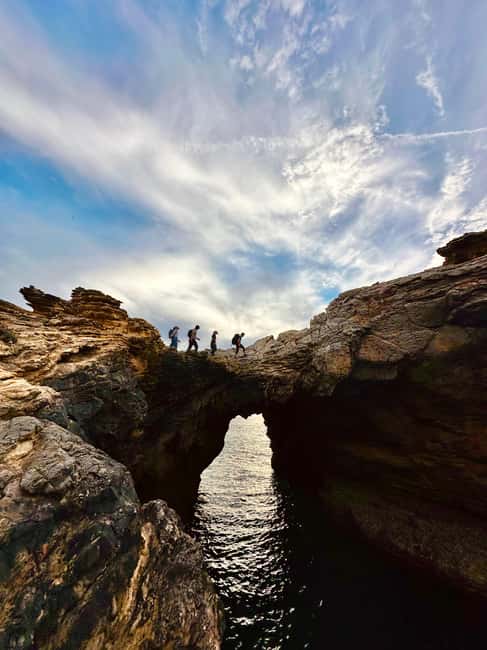 From Lagos: West Coast Hiking Adventure & Sunset Tapas - Cordoama Viewpoint and the main 8 to 12 kilometer walk