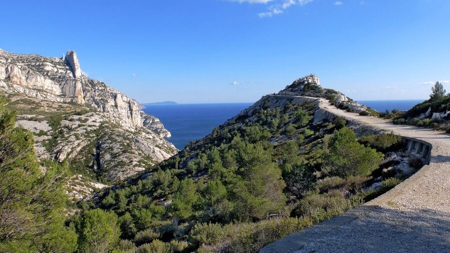 From Marseille: Calanques National Park Guided Hike - Summer heat changes the difficulty