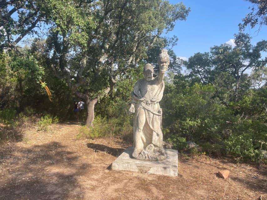 From Montemor or Évora: Guided Hike to Almendres Megalithic - Meeting the Almendres Cromlech and Menhir