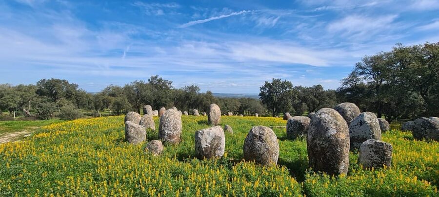 From Montemor or Évora: Guided Hike to Almendres Megalithic - How hard is the hike?