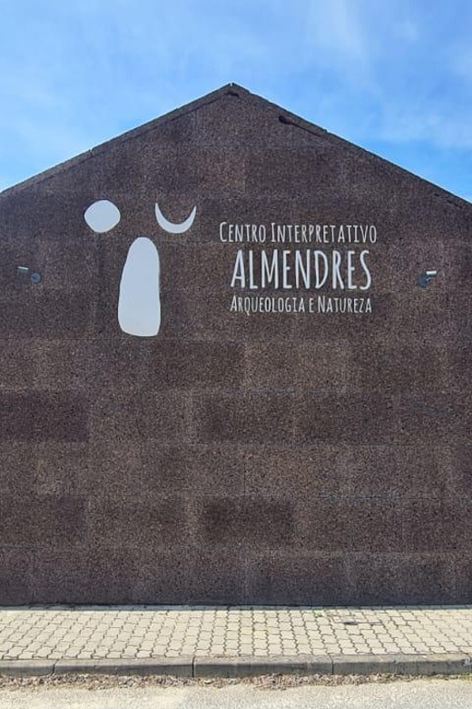 From Montemor or Évora: Guided Hike to Almendres Megalithic - Walking through the Serra de Valverde