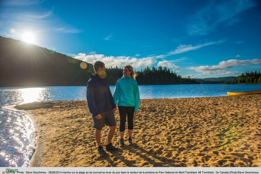 From Montreal: Mont-Tremblant National Park Hiking Day Trip - Getting oriented in Mont-Tremblant National Park