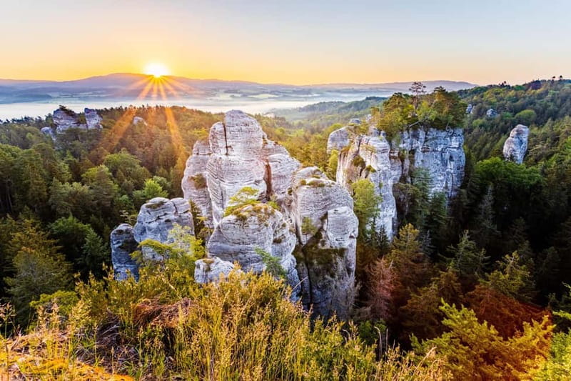 From Prague: Hike the Hidden Valleys of Bohemian Paradise - Booking details worth knowing
