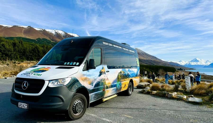 From Queenstown: Mount Cook Heli-Hike and Bus Tour Combo - Three hours on the Tasman Glacier