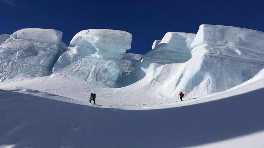From Queenstown: Mount Cook Heli-Hike and Bus Tour Combo - Salmon, fruit, and the return to Queenstown