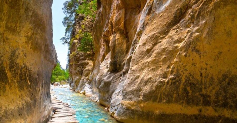 From Rethymno: Samariá Gorge Full-Day Hike - Why Samaria Gorge is worth giving up a full day