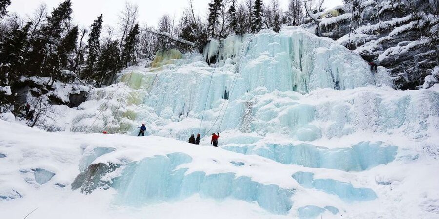 From Rovaniemi: Korouoma Frozen Waterfalls Small-Group Hike - Reaching Korouoma’s frozen waterfalls