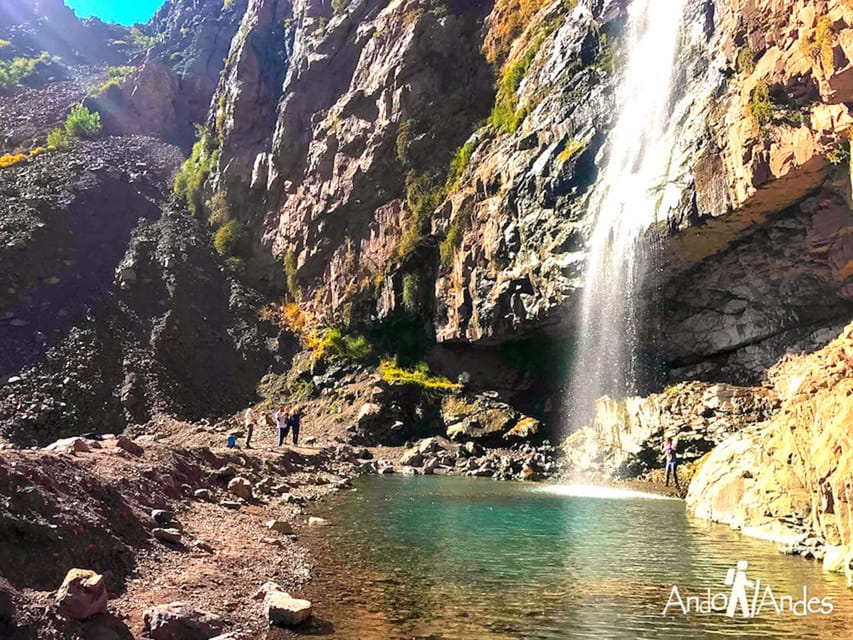 From Santiago: Cajón del Maipo and Volcán San José Hike 8K - Wine, Cheese, and a Pleasant Finish
